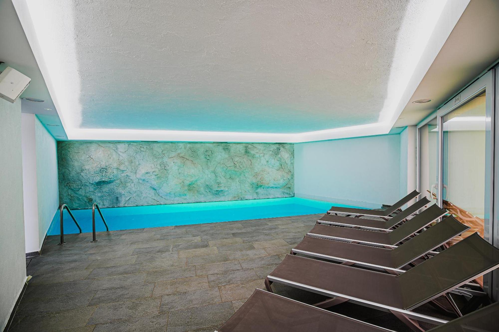 Glamping Maleric With Natural Pool Dragatuš Exterior foto